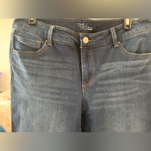 Time & Tru, straight leg jeans, 14P - Picture 2 of 4